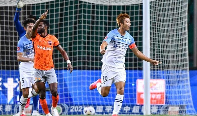 开云彩票-广州城爆冷赢下深圳重回前四 广东三强或创历史